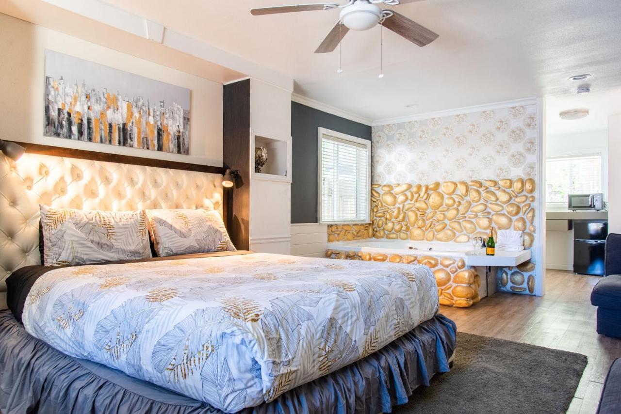 Big Bear Spa Suites Velké Medvědí jezero Exteriér fotografie