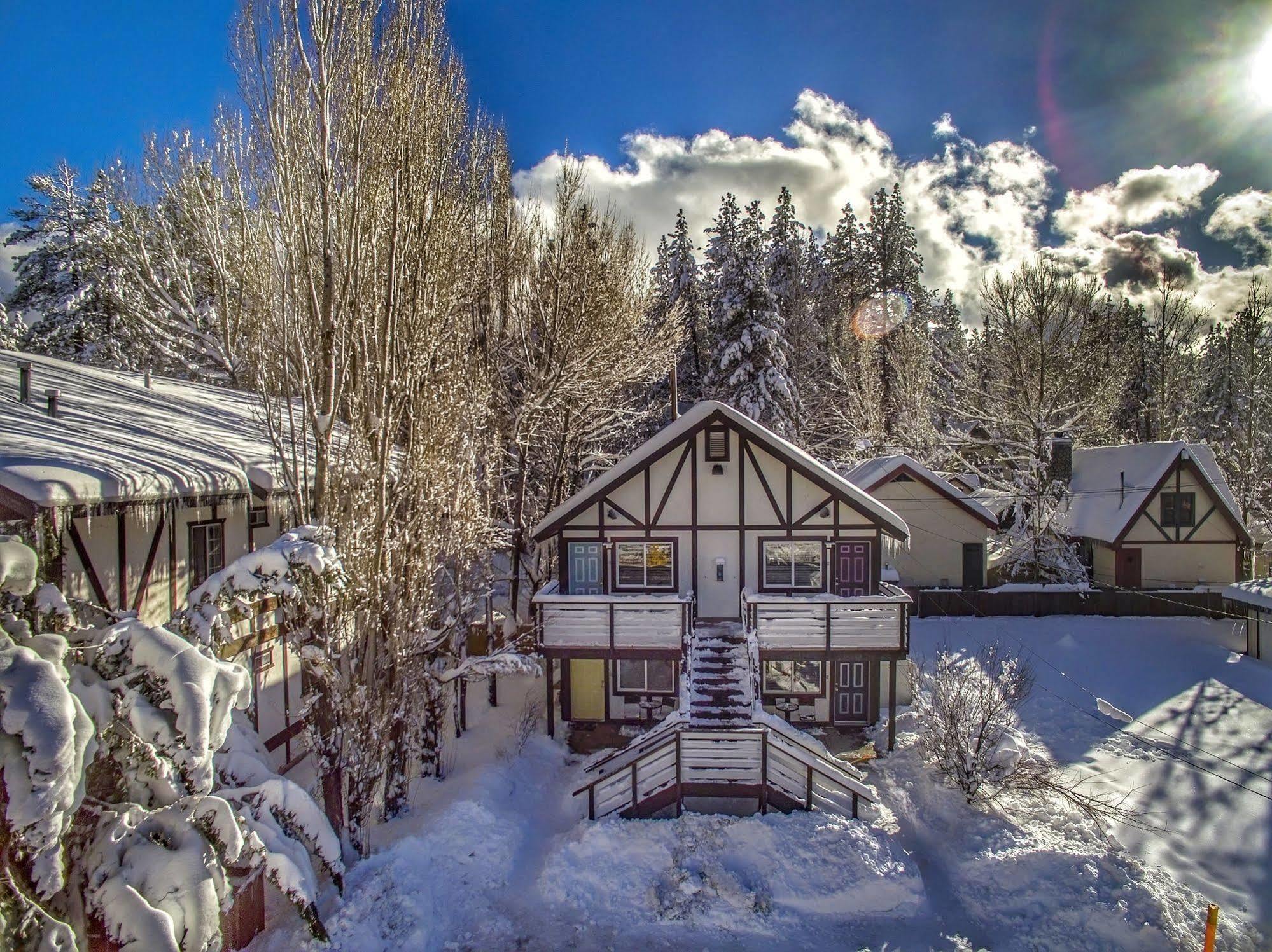 Big Bear Spa Suites Velké Medvědí jezero Exteriér fotografie